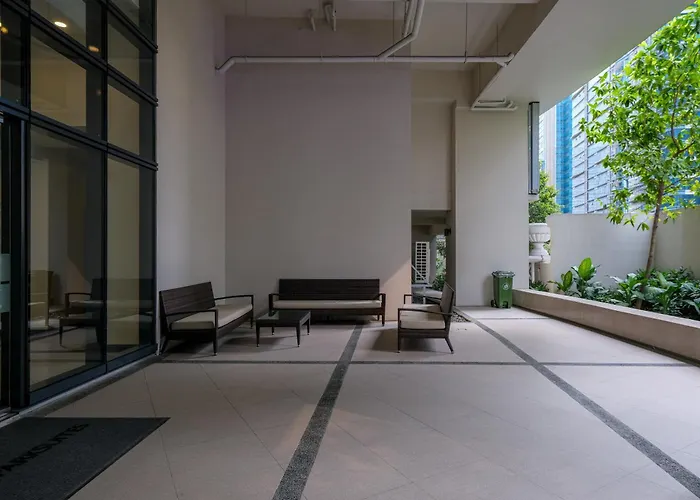 2br Uptown Bgc-22floor View And Near Mitsukoshi, Uptown Mall, And Restaurants Apartahotel Manila